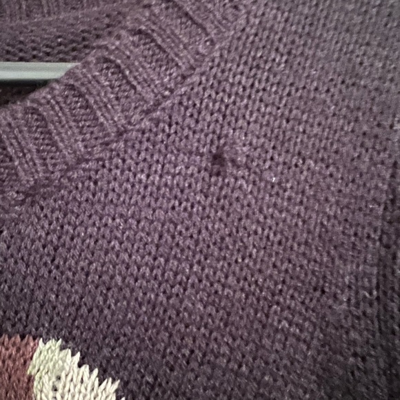 l.e.i. Sweater - Picture 3 of 5